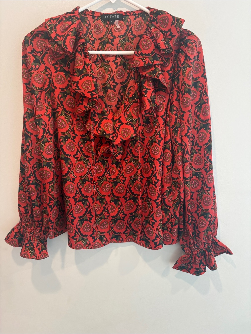 1. State Red and Black Floral Ruffle Front Blouse ptp 19 length 23